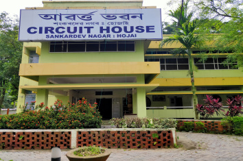 Circuit House